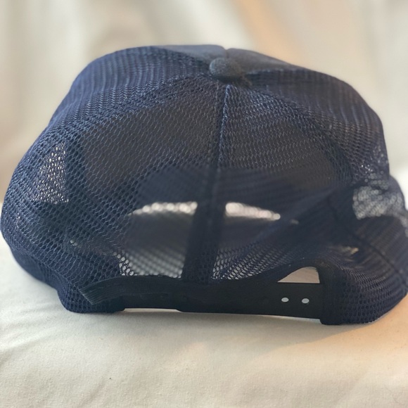 Mens SnapBack Trucker Hat - Picture 3 of 3